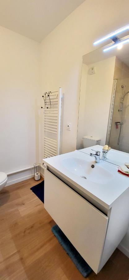 Appartement Moderne Finement Decore Avec Balcon A Vannes Centre Eksteriør bilde