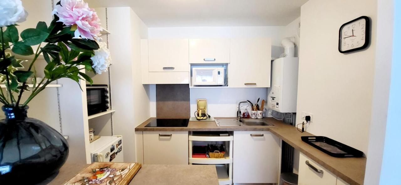 Appartement Moderne Finement Decore Avec Balcon A Vannes Centre Eksteriør bilde